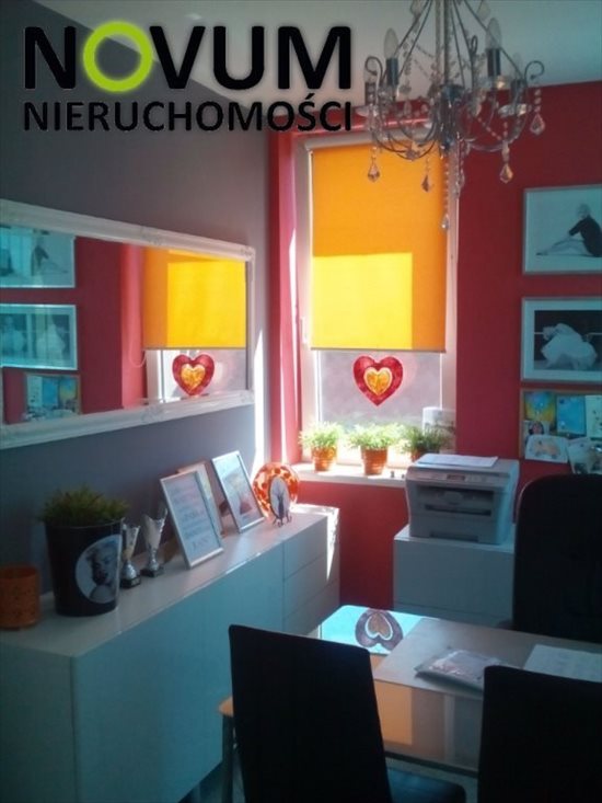 Lokal użytkowy na wynajem Tarnowskie Góry, Śródmieście 154m2 Foto 1