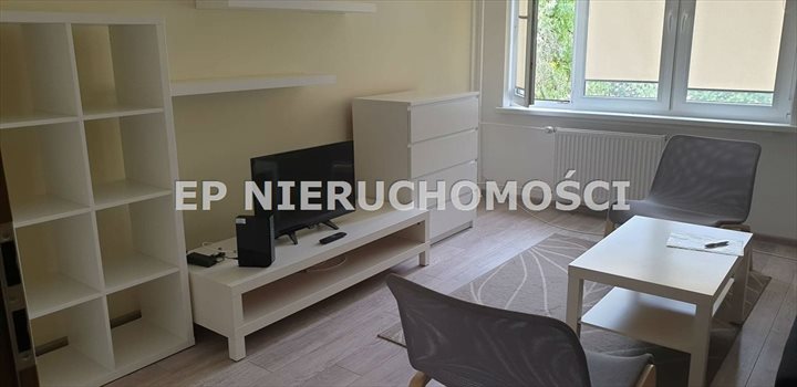 Mieszkanie dwupokojowe na wynajem Częstochowa, Tysiąclecie 45m2 Foto 2