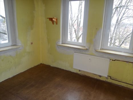 Mieszkanie czteropokojowe na sprzedaż Niemodlin 102m2 Foto 6