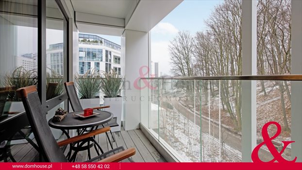 Mieszkanie czteropokojowe na sprzedaż Gdynia, Śródmieście, Świętojańska 88m2 Foto 1