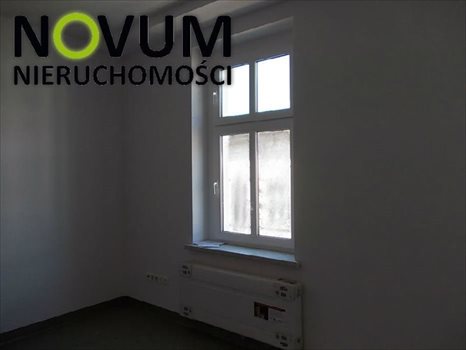 Lokal użytkowy na wynajem Tarnowskie Góry 18m2 Foto 1