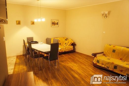 Mieszkanie dwupokojowe na sprzedaż Międzywodzie, Centrum 59m2 Foto 2
