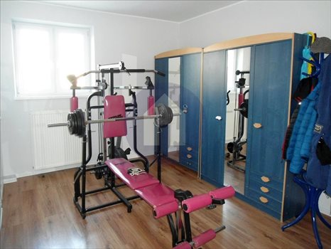 Dom na sprzedaż Legnica 181m2 Foto 9
