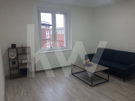 Mieszkanie dwupokojowe na sprzedaż Gliwice, Jarosława Dąbrowskiego 60m2 Foto 2