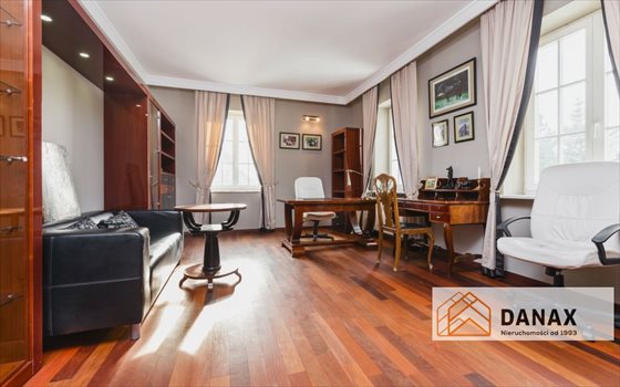 Dom na wynajem Ujazd, Różana 420m2 Foto 9