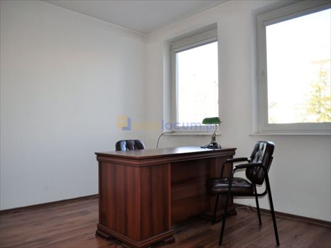 Lokal użytkowy na wynajem Kielce, Centrum, Przecznica 83m2 Foto 1