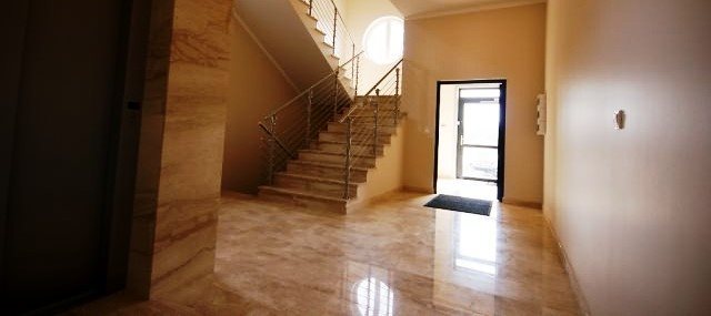 Lokal użytkowy na wynajem Piaseczno, Piaseczno 354m2 Foto 1