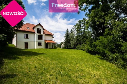 Dom na sprzedaż Krosno, Wiejska 2 690m2 Foto 2