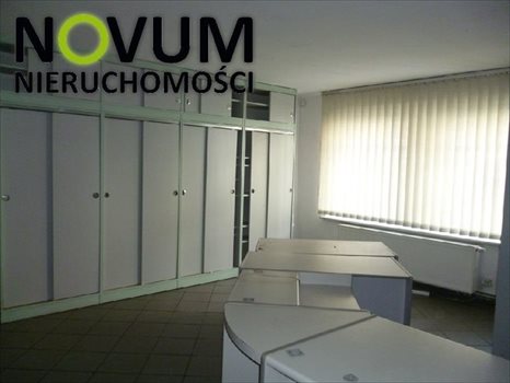 Lokal użytkowy na wynajem Tarnowskie Góry 30m2 Foto 4
