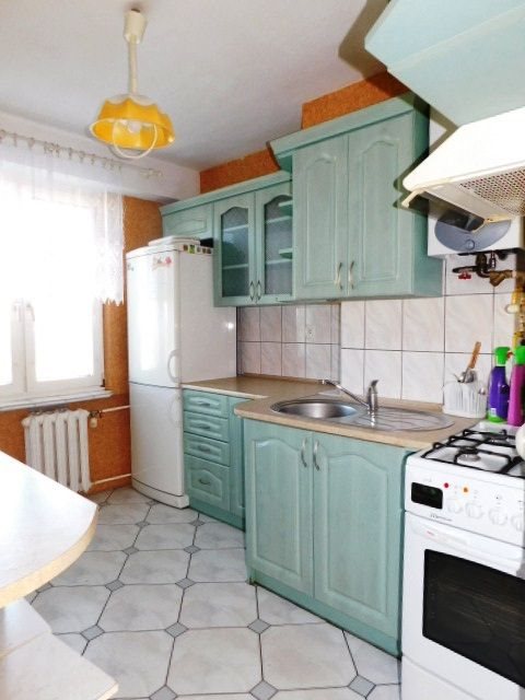 Mieszkanie trzypokojowe na sprzedaż Giżycko, Konarskiego 61m2 Foto 2