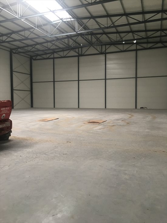 Lokal użytkowy na wynajem Wieruchów 1 250m2 Foto 2