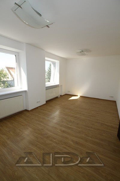Lokal użytkowy na wynajem Wrocław, Fabryczna, Klecińska okolice Nowy Biurowiec 29m2 Foto 2