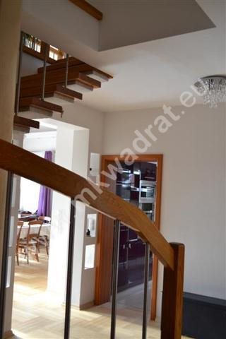 Dom na sprzedaż Wiktorów 200m2 Foto 6