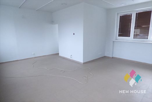 Lokal użytkowy na wynajem Olsztyn, Pojezierze, Kołobrzeska 32m2 Foto 1