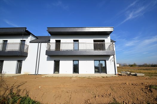 Mieszkanie czteropokojowe na sprzedaż Opole, Szczepanowice 77m2 Foto 1