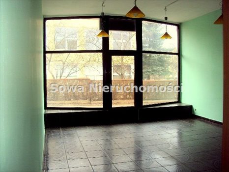 Lokal użytkowy na sprzedaż Świdnica, Osiedle Młodych 43m2 Foto 2