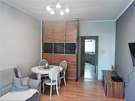 Mieszkanie trzypokojowe na sprzedaż Bolesławiec, Adama Mickiewicza 58m2 Foto 2
