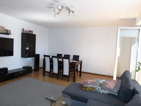 Mieszkanie trzypokojowe na sprzedaż Giżycko, Jagiełły 74m2 Foto 3