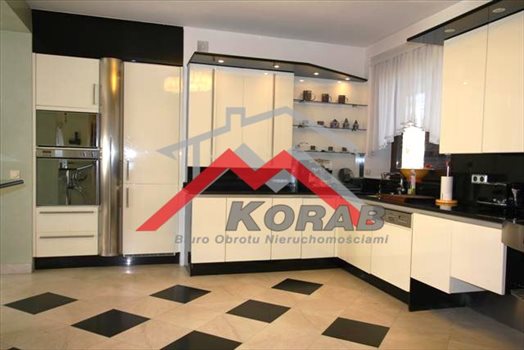 Dom na wynajem Dąbrowa, Interesująca lokalizacja w Dąbrowie Leśnej 560m2 Foto 8