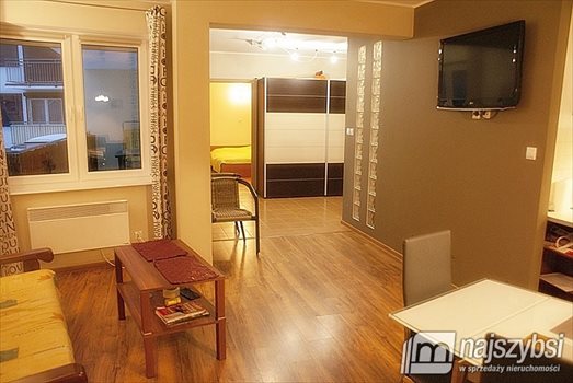 Mieszkanie dwupokojowe na sprzedaż Międzywodzie, Centrum 59m2 Foto 3