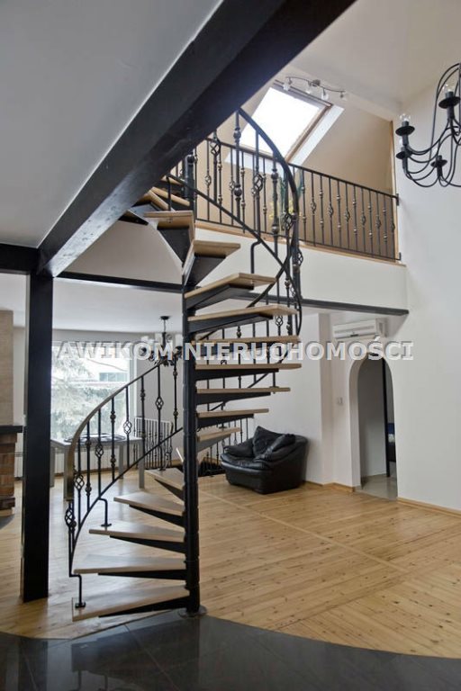 Dom na sprzedaż Janki 550m2 Foto 2