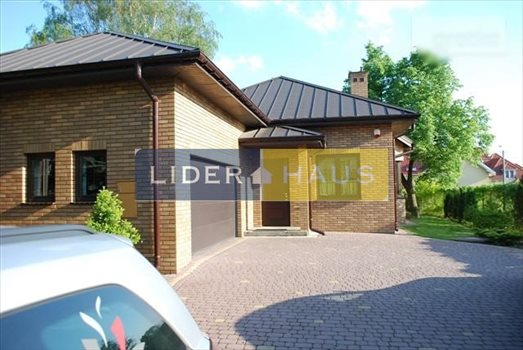 Dom na sprzedaż Koczargi Stare 250m2 Foto 1