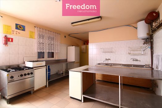 Lokal użytkowy na sprzedaż Opoczno, Kolberga 256m2 Foto 4