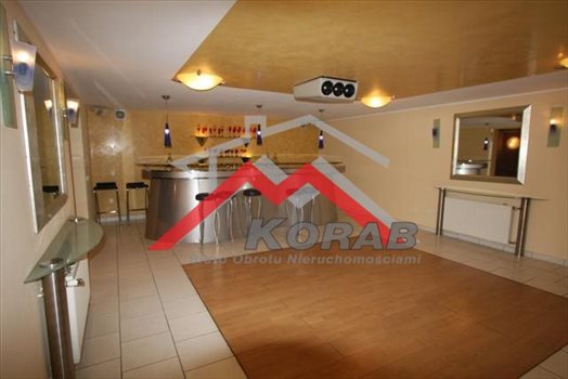Dom na wynajem Dąbrowa, Interesująca lokalizacja w Dąbrowie Leśnej 560m2 Foto 10