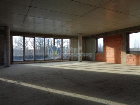Lokal użytkowy na wynajem Laski 250m2 Foto 2