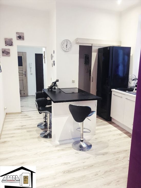 Mieszkanie dwupokojowe na sprzedaż Sosnowiec, Centrum 55m2 Foto 2