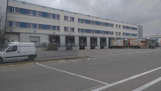 Lokal użytkowy na wynajem Jarosław 2 400m2 Foto 3