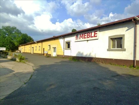 Lokal użytkowy na sprzedaż Bolesławiec 687m2 Foto 1