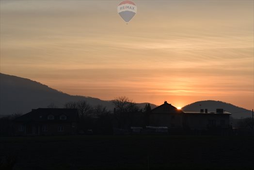 Działka budowlana na sprzedaż Mutne 1 066m2 Foto 1