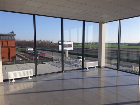 Lokal użytkowy na wynajem Radom 1 800m2 Foto 6