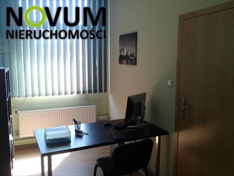 Lokal użytkowy na wynajem Tarnowskie Góry 20m2 Foto 2
