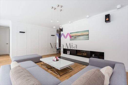 Dom na wynajem Magdalenka 350m2 Foto 3