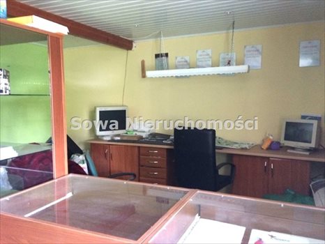 Lokal użytkowy na sprzedaż Świebodzice, Osiedle Piastowskie 30m2 Foto 1