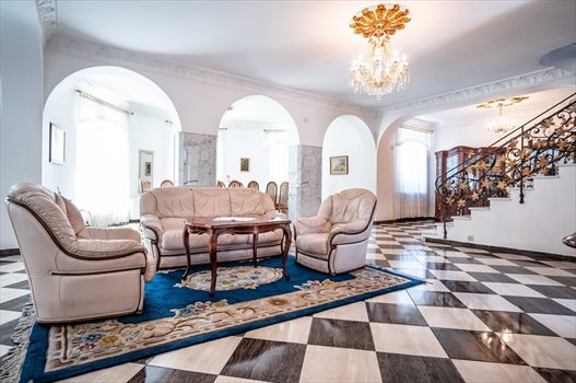 Dom na wynajem Łomianki 550m2 Foto 4