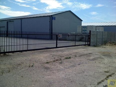 Lokal użytkowy na wynajem Łazy 1 700m2 Foto 2