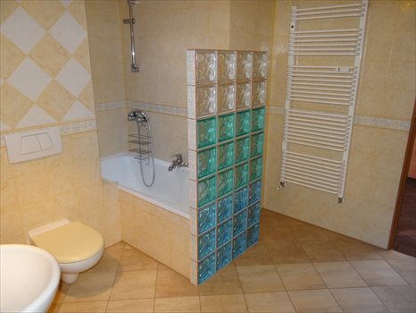 Mieszkanie czteropokojowe na sprzedaż Niemodlin 102m2 Foto 12