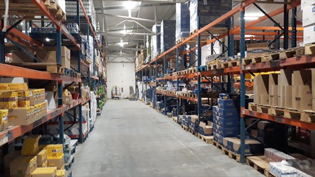 Lokal użytkowy na wynajem Luboń 1 800m2 Foto 2
