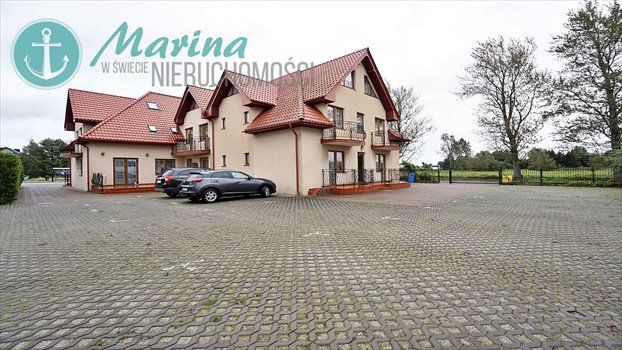 Dom na sprzedaż Karwia 700m2 Foto 1