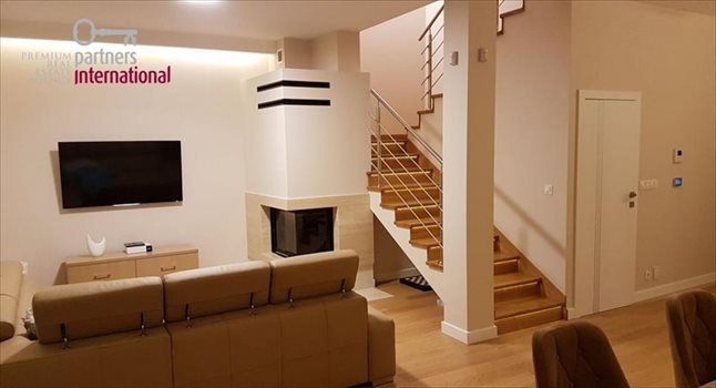 Dom na wynajem Bielawa 200m2 Foto 3