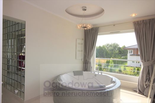 Dom na wynajem Kiełpin 240m2 Foto 5