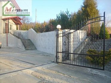 Lokal użytkowy na sprzedaż Brzozów 492m2 Foto 1