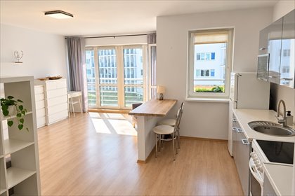 Kawalerka 35 m² w Poznaniu - blisko centrum i rekreacji mieszkanie Poznań, Rataje, Katowicka