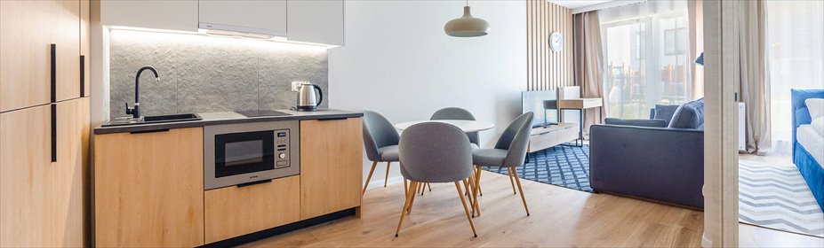 Apartament z ogródkiem, blisko plaży, 2 pokoje, Jastrzębia Góra mieszkanie Jastrzębia Góra, Kuracyjna