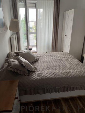 Sprzedam 3-pokojowe mieszkanie 61 m² z loggią i miejscem garażowym mieszkanie Warszawa, Praga-Południe, Grochowska
