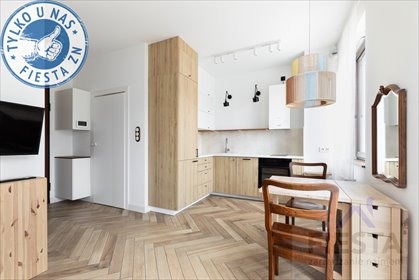 Nowoczesne studio 28 m² z balkonem, pełne wyposażenia mieszkanie Warszawa, Iwicka