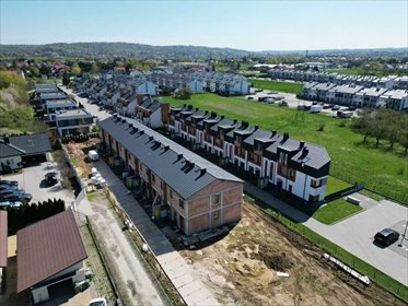 Nowoczesne 3-pokojowe mieszkanie z ogródkiem i panelami fotowoltaicznymi mieszkanie Rzeszów, Miejska